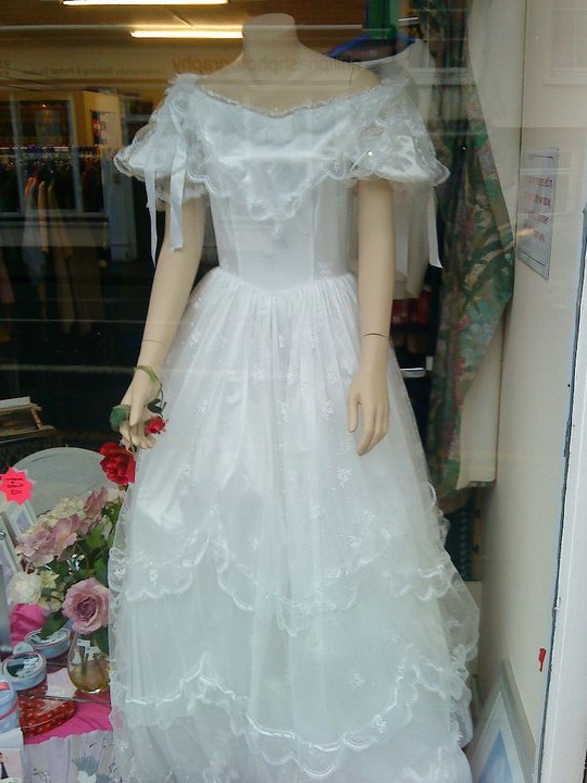 charity wedding dresses